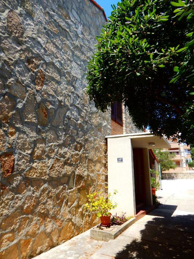 Apartmani Jutro Novalja Ngoại thất bức ảnh